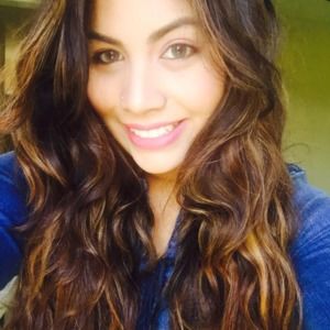 Meet your Posher, Esmeralda